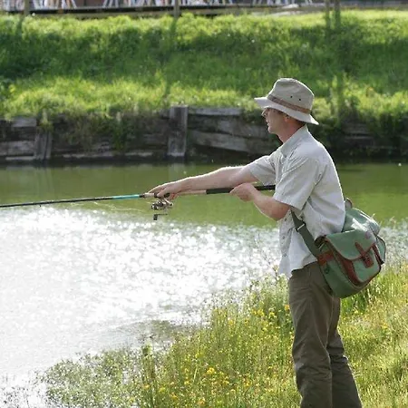 Kompleks wypoczynkowy Domaine De 4*
